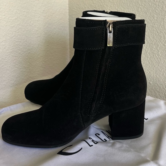 La Canadienne Jesse Black Suede Ankle Boots - Picture 2 of 5